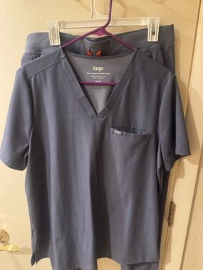 Lago Women's V-Neck Short Sleeve Tee in Slate Blue